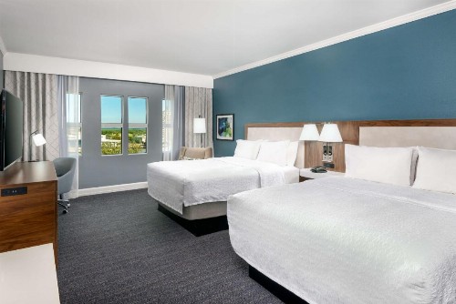 Hampton Inn Savannah Historic District - image 4