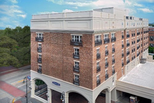 Hampton Inn Savannah Historic District - image 6