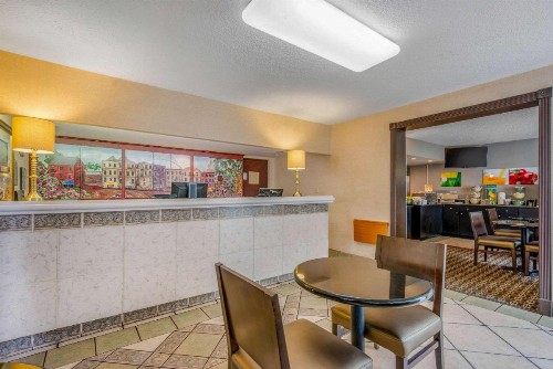 Quality Inn Savannah Historic District - image 24