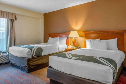 Quality Inn Savannah Historic District - image 3
