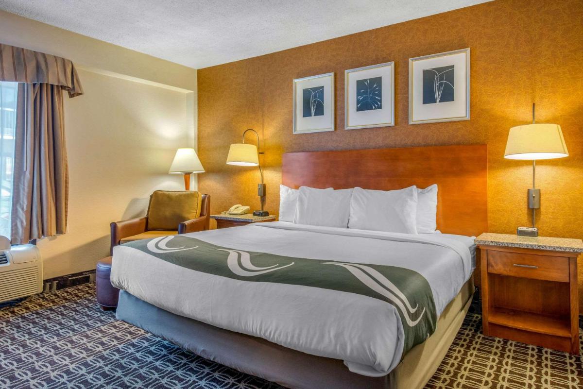 Quality Inn Savannah Historic District - image 6