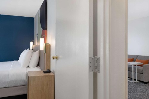 La Quinta by Wyndham Savannah Southside - image 11