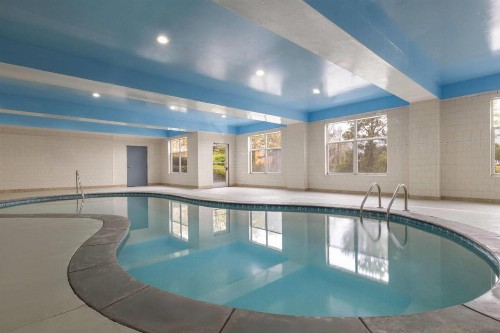 Travelodge by Wyndham Savannah Gateway - image 35