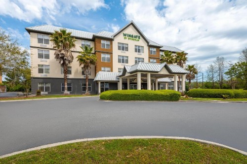 Travelodge by Wyndham Savannah Gateway - image 41