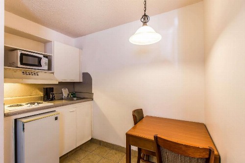 Suburban Extended Stay Abercorn - image 27