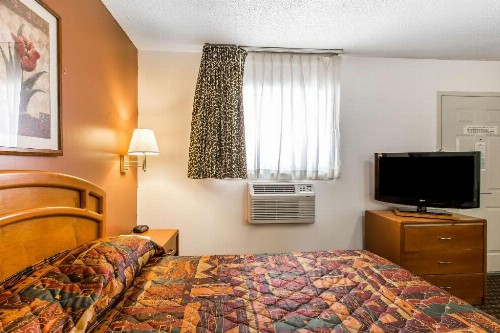 Suburban Extended Stay Abercorn - image 36