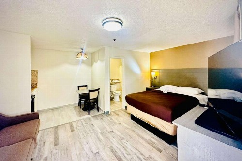 Suburban Extended Stay Abercorn - image 45