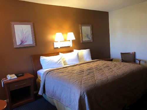 Americas Best Inn - Savannah - image 33