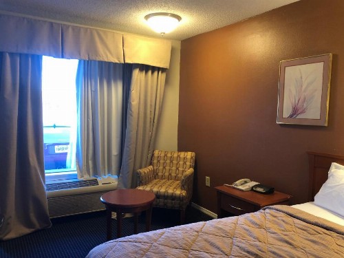 Americas Best Inn - Savannah - image 37