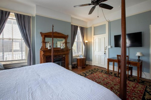 Foley House Inn - image 49