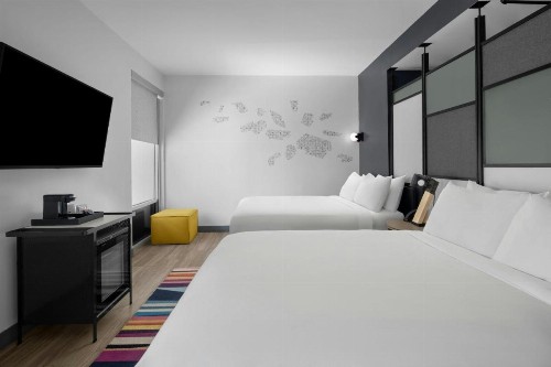 Aloft Savannah Downtown Historic District - image 15