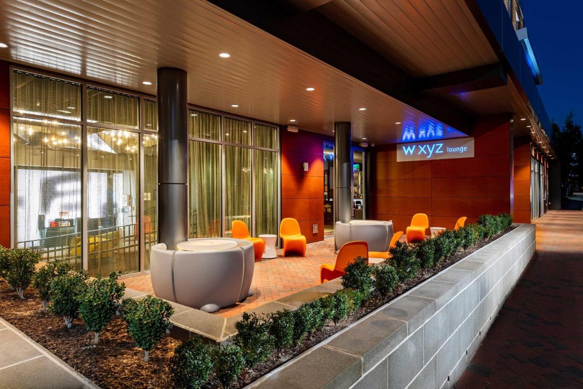 Aloft Savannah Downtown Historic District - image 4