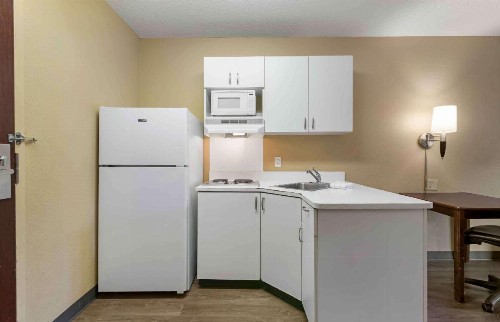 Extended Stay America Suites - Savannah - Midtown - image 38