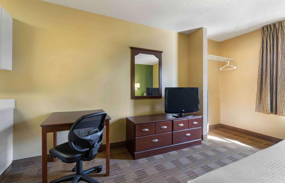 Extended Stay America Suites - Savannah - Midtown - image 7