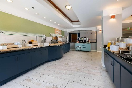 Comfort Inn & Suites Savannah Airport - image 13