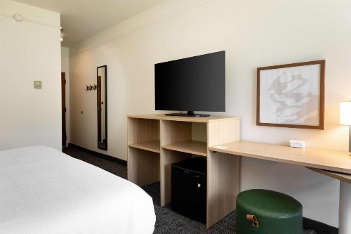 Comfort Inn & Suites Savannah Airport - image 29