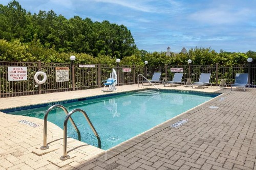 Comfort Inn & Suites Savannah Airport - image 8