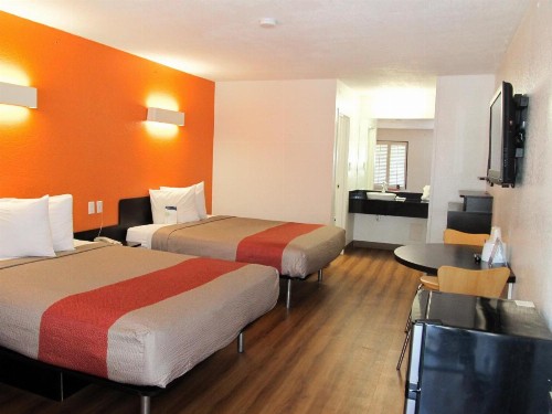 Motel 6-Savannah GA - Midtown - image 20