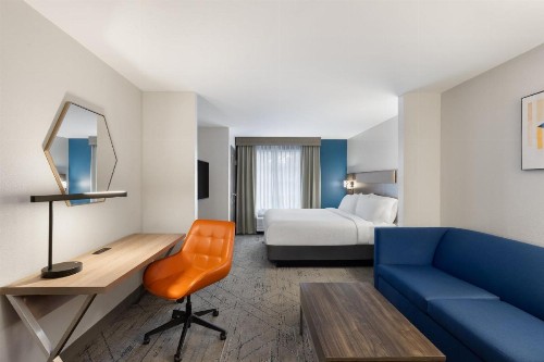Holiday Inn Express Savannah Airport - image 37