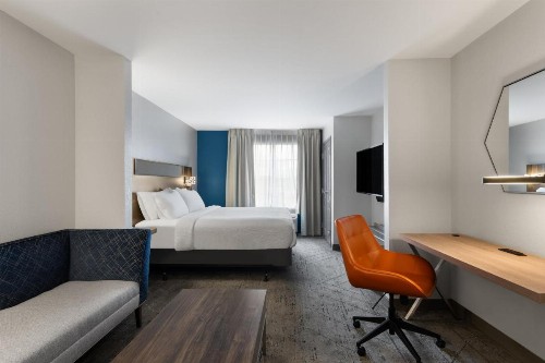 Holiday Inn Express Savannah Airport - image 44