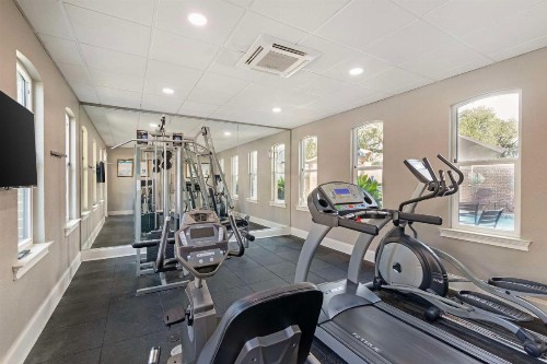 Best Western Savannah Historic District - image 6