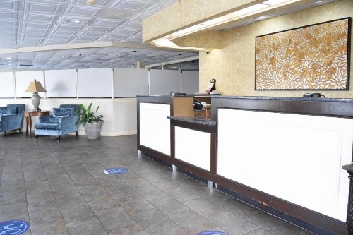 Ramada by Wyndham Savannah Gateway - image 22