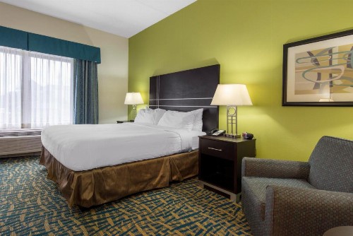 Holiday Inn Savannah South - I-95 Gateway an IHG Hotel - image 12