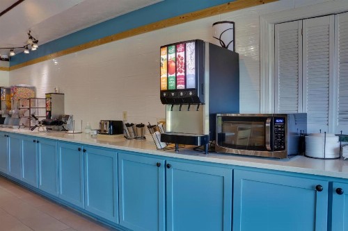 Country Inn & Suites by Radisson Savannah Gateway GA - image 33