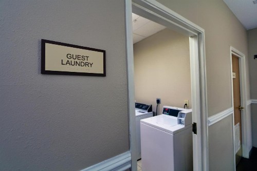 Country Inn & Suites by Radisson Savannah Gateway GA - image 40
