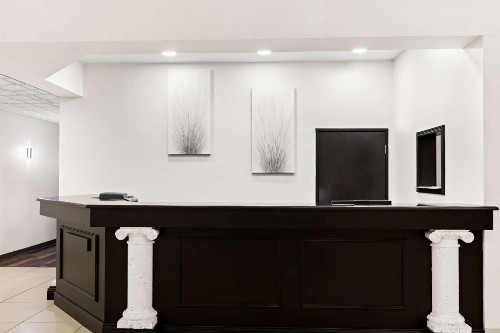 Sans Boutique Hotel & Suites - image 18