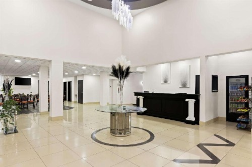 Sans Boutique Hotel & Suites - image 31