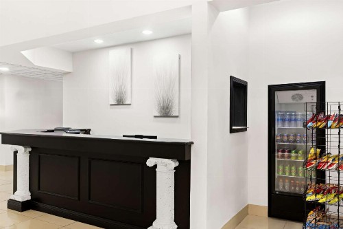 Sans Boutique Hotel & Suites - image 47