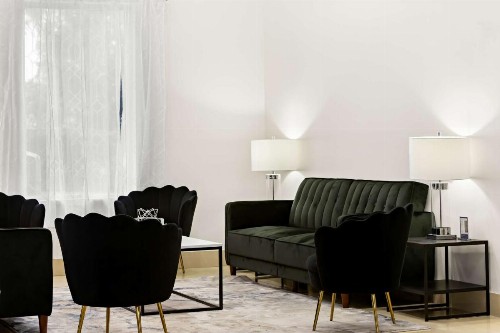Sans Boutique Hotel & Suites - image 49