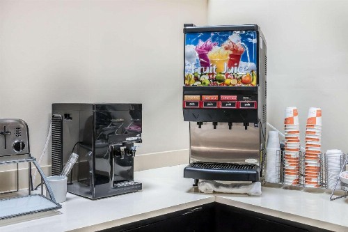 Comfort Inn Savannah - image 23