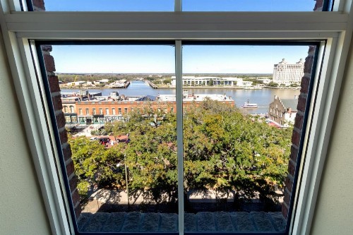 Holiday Inn Express Savannah - Historic District an IHG Hotel - image 10