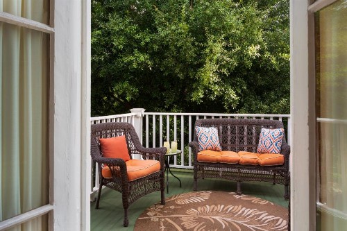 Azalea Inn and Villas - image 4