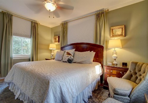 Azalea Inn and Villas - image 50