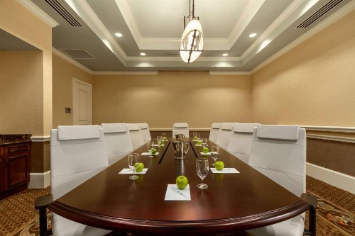 Embassy Suites Savannah Historic District - image 18