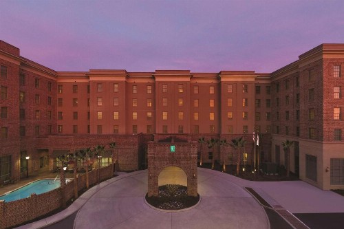 Embassy Suites Savannah Historic District - image 31