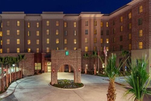Embassy Suites Savannah Historic District - image 42