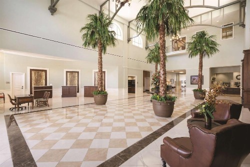 Embassy Suites Savannah Historic District - image 43