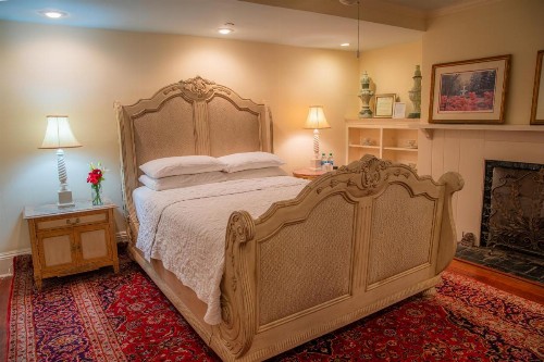 Justine Inn Savannah - image 13