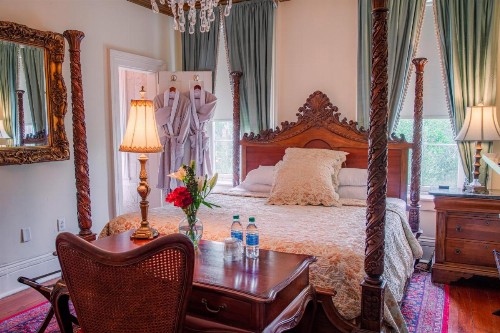 Justine Inn Savannah - image 31