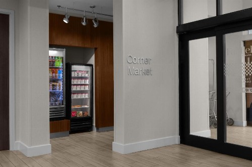 Fairfield Inn & Suites by Marriott Savannah Downtown/Historic District - image 2