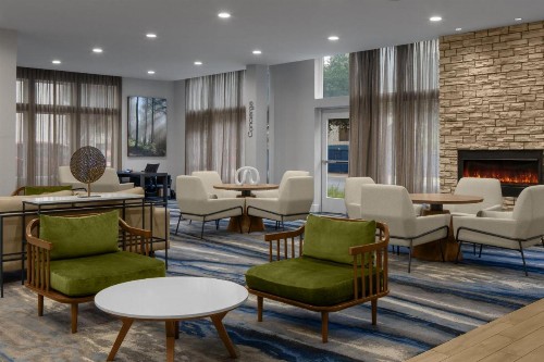 Fairfield Inn & Suites by Marriott Savannah Downtown/Historic District - image 29