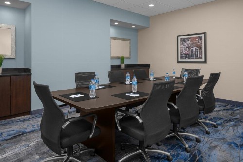 Fairfield Inn & Suites by Marriott Savannah Downtown/Historic District - image 7
