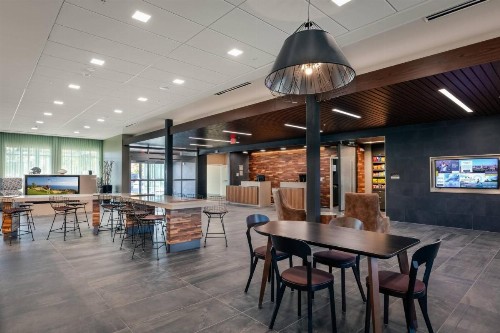 Courtyard by Marriott Savannah Airport - image 12