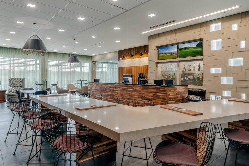 Courtyard by Marriott Savannah Airport - image 23