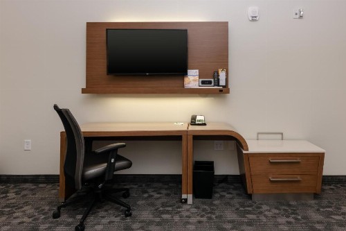 Courtyard by Marriott Savannah Airport - image 37