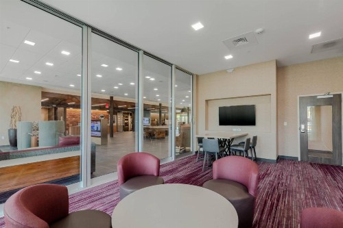 Courtyard by Marriott Savannah Airport - image 38
